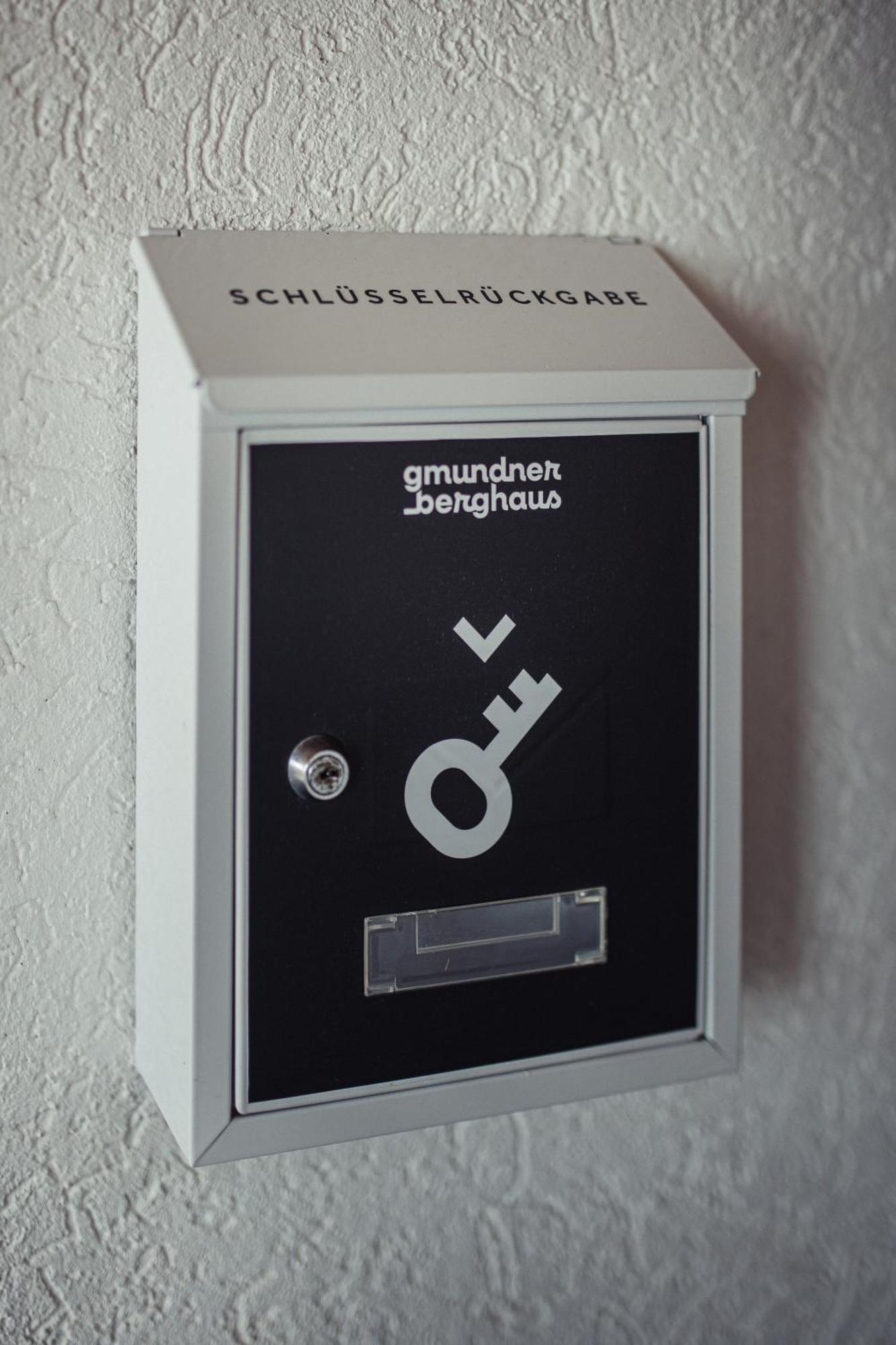 Gmundnerberghaus - Rooms Altmünster Exteriör bild